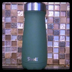 S’well water bottle